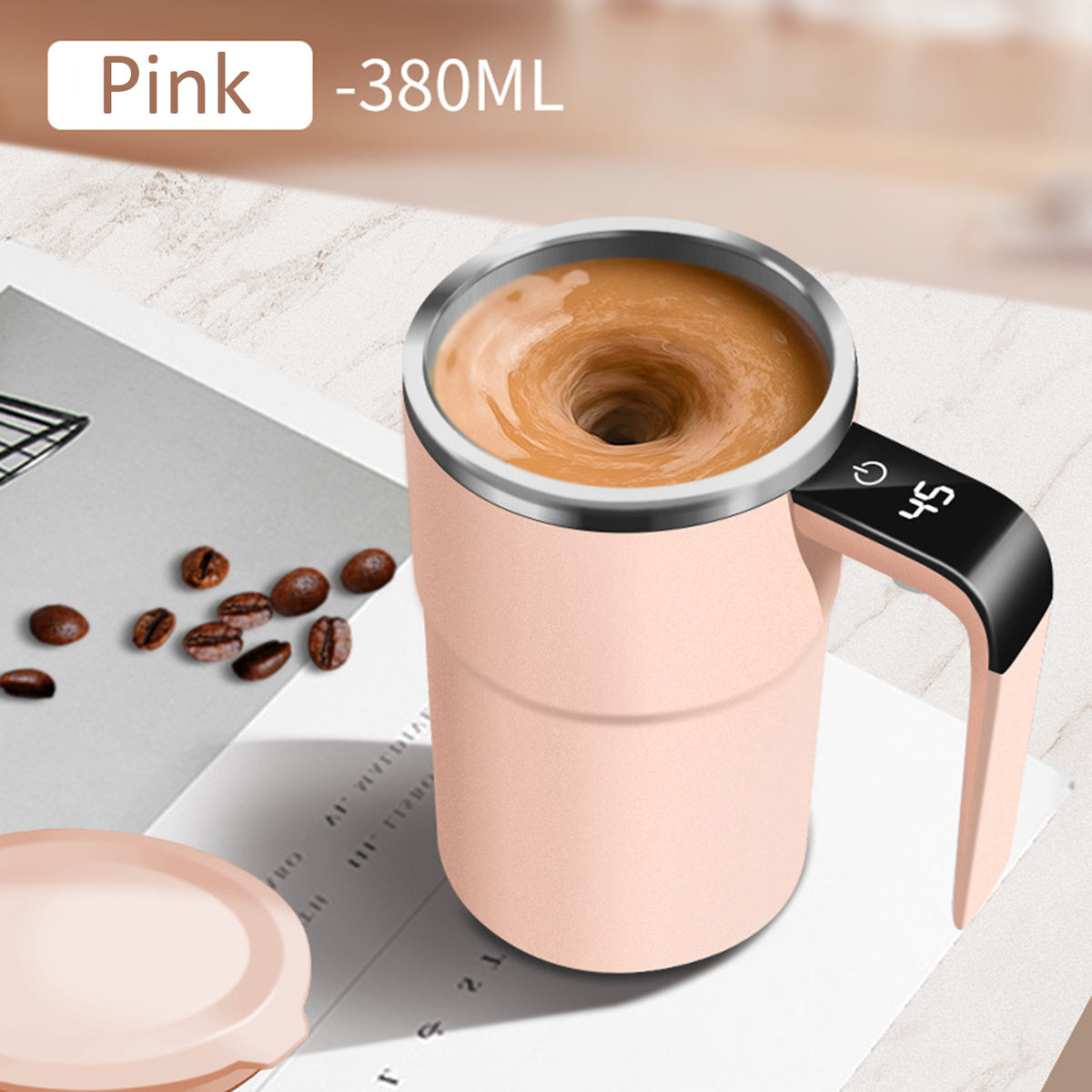 Self-stirring coffee mug