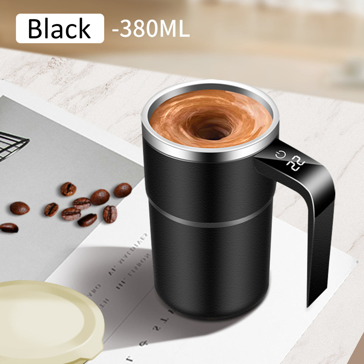 Self-stirring coffee mug